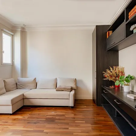 Blomet Design 아파트
